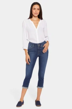 Chloe Capri Jeans In Petite - Dimension