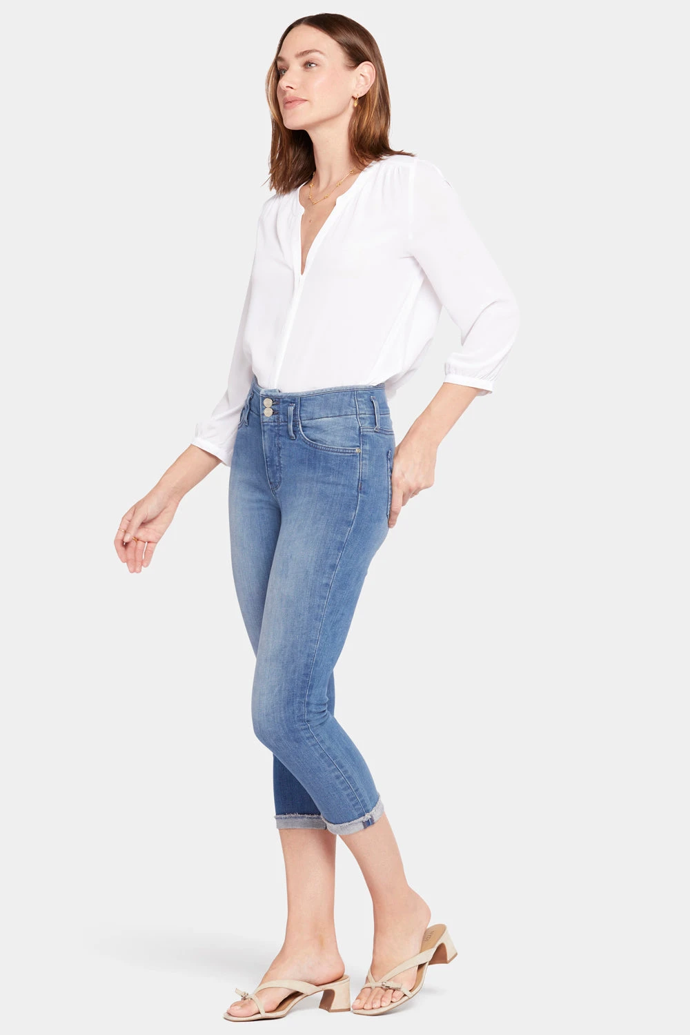 Chloe Capri Jeans In Petite - Stargazer 5 Chloe Capri Jeans In Petite - Stargazer - Image 5