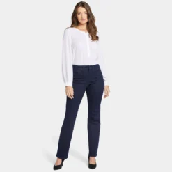 Blake Slim Flared Jeans In Petite - Rinse 13 Blake Slim Flared Jeans In Petite - Rinse -Nydj Apparel Shop PPRI8808 RINSE DPA