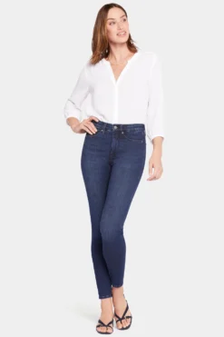 Le Silhouette Ami Skinny Jeans In Petite - Marvelous -Nydj Apparel Shop PSHDAS8346 MRVLS 4 91c52878 ef61 48b2 bb3d 0f0d9a5d6a8e