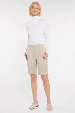 Bermuda Shorts In Petite - Feather -Nydj Apparel Shop PTST3766 FEATH 4