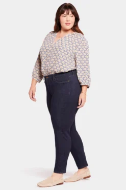 Ami Skinny Jeans In Plus Size - Mabel -Nydj Apparel Shop WAER2021 MBB 5 a97dd0ec 079c 4b57 a4c9 484b4f83f4a1