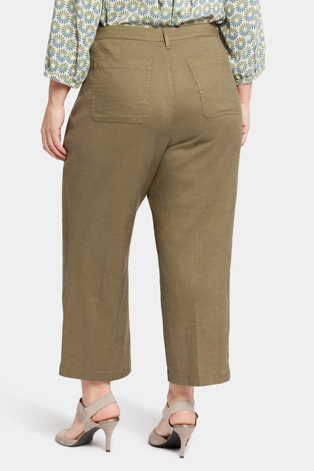 Wide Leg Cargo Capri Pants In Plus Size - Avocado 2 Wide Leg Cargo Capri Pants In Plus Size - Avocado - Image 2
