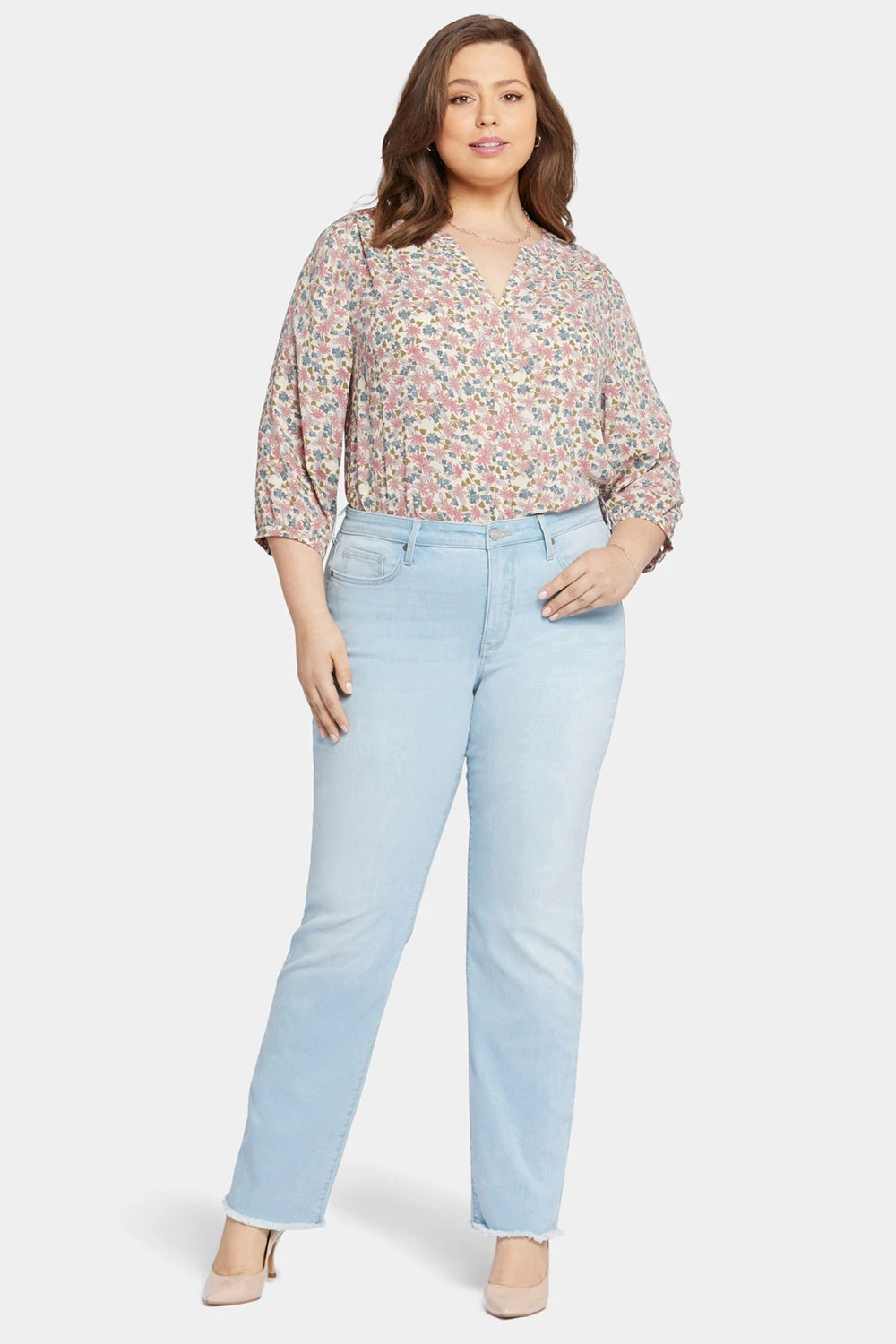 Bailey Relaxed Straight Jeans In Plus Size - Brightside 4 Bailey Relaxed Straight Jeans In Plus Size - Brightside - Image 4