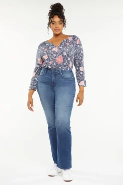 Bailey Relaxed Straight Jeans In Plus Size - Bluewell -Nydj Apparel Shop WATK2926 BLUEW 4