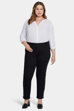 Emma Relaxed Slender Jeans In Plus Size - Huntley -Nydj Apparel Shop WATK8620 748 4