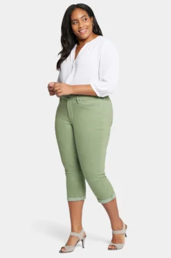 Chloe Skinny Capri Jeans In Plus Size - English Ivy -Nydj Apparel Shop WCWDCP2829 EGIVY 5