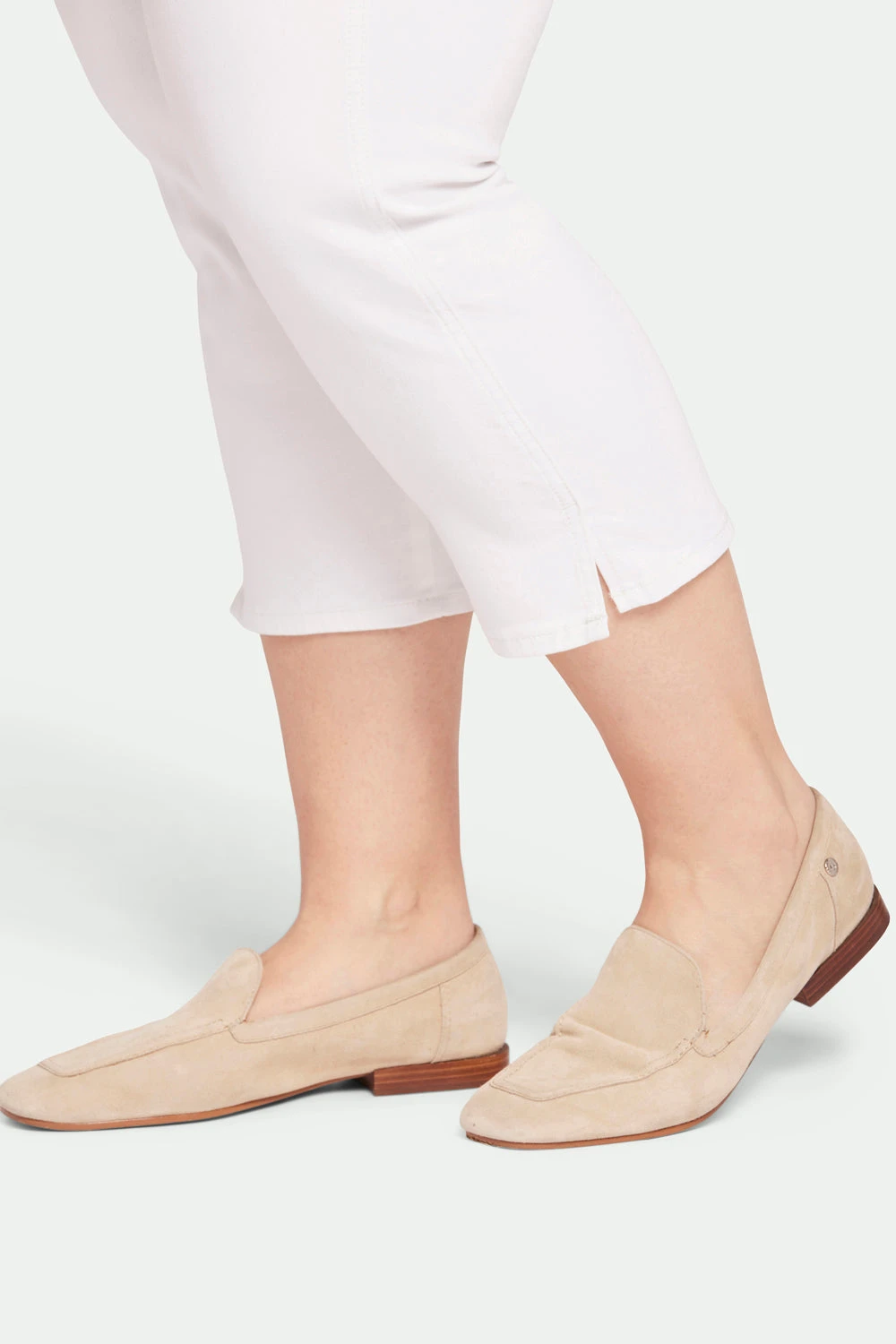 Chloe Capri Jeans In Plus Size - Optic White 6 Chloe Capri Jeans In Plus Size - Optic White - Image 6