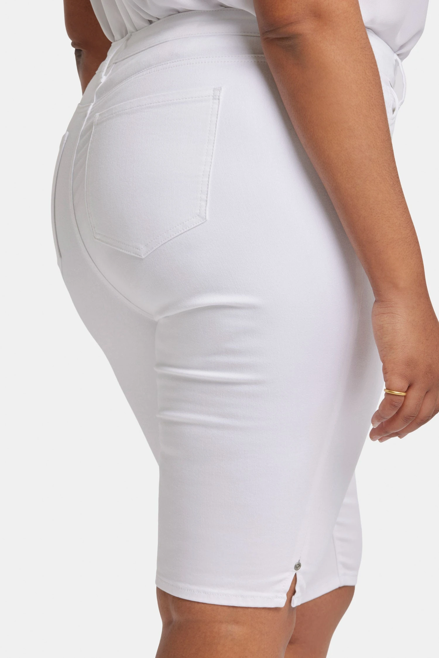 Sophie Bike Capri Jeans In Plus Size - Optic White 6 Sophie Bike Capri Jeans In Plus Size - Optic White - Image 6