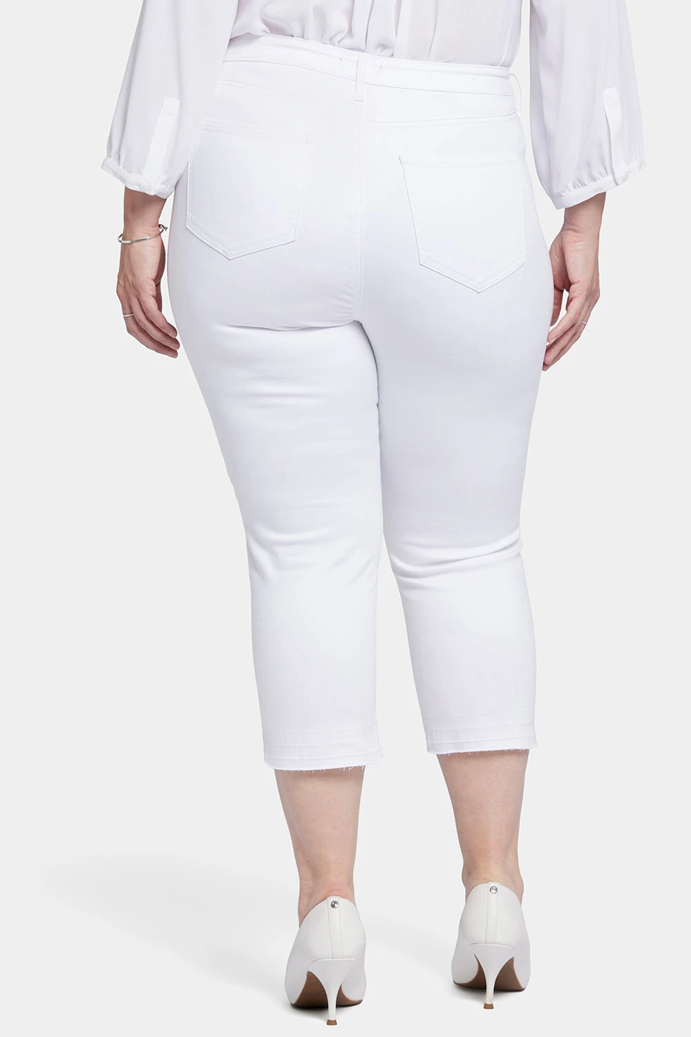 Chloe Capri Jeans In Plus Size - Optic White 2 Chloe Capri Jeans In Plus Size - Optic White - Image 2