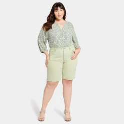 Boyfriend Shorts In Plus Size - Beginning 13 Boyfriend Shorts In Plus Size - Beginning -Nydj Apparel Shop WFOSSH8563 BGNG DPA
