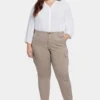 Sheri Slim Jeans In Plus Size - Saddlewood