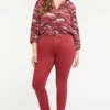 Ami Skinny Jeans In Plus Size - Boysenberry