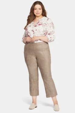 Slim Bootcut Pull-On Pants In Plus Size - Saddlewood 9 Slim Bootcut Pull-On Pants In Plus Size - Saddlewood -Nydj Apparel Shop WFSK2418 SADLW 4