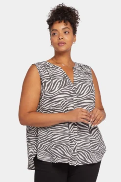 Sleeveless Pintuck Blouse In Plus Size - Metro Zebra -Nydj Apparel Shop WGGT3256 H954 4