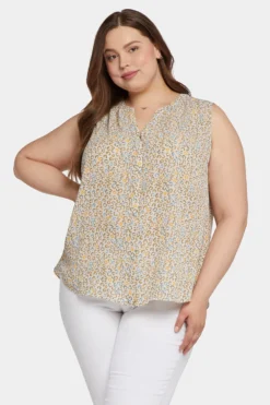 Sleeveless Pintuck Blouse In Plus Size - Sand Cat