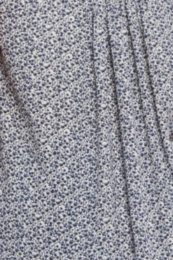 Sleeveless Pintuck Blouse In Plus Size - Lana Flower -Nydj Apparel Shop WGGT3256 U1054 6