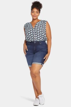 Ella Denim Shorts In Plus Size - Mesquite