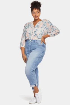 Margot Girlfriend Jeans In Plus Size - Quinta -Nydj Apparel Shop WGWR8215 QUINT 4