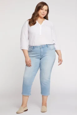 Relaxed Piper Crop Jeans In Plus Size - Hollander 9 Relaxed Piper Crop Jeans In Plus Size - Hollander -Nydj Apparel Shop WHYT8560 HLNDR 4