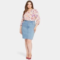 High Waist Skirt In Plus Size - Crystalline 13 High Waist Skirt In Plus Size - Crystalline -Nydj Apparel Shop WHYTSK8667 CRYSL DPA
