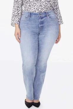 Marilyn Straight Jeans In Plus Size - Biscayne 9 Marilyn Straight Jeans In Plus Size - Biscayne -Nydj Apparel Shop WINQMS2299 BISCA 4 aaa53bdb ac5e 4192 a752 d9ebe9040308