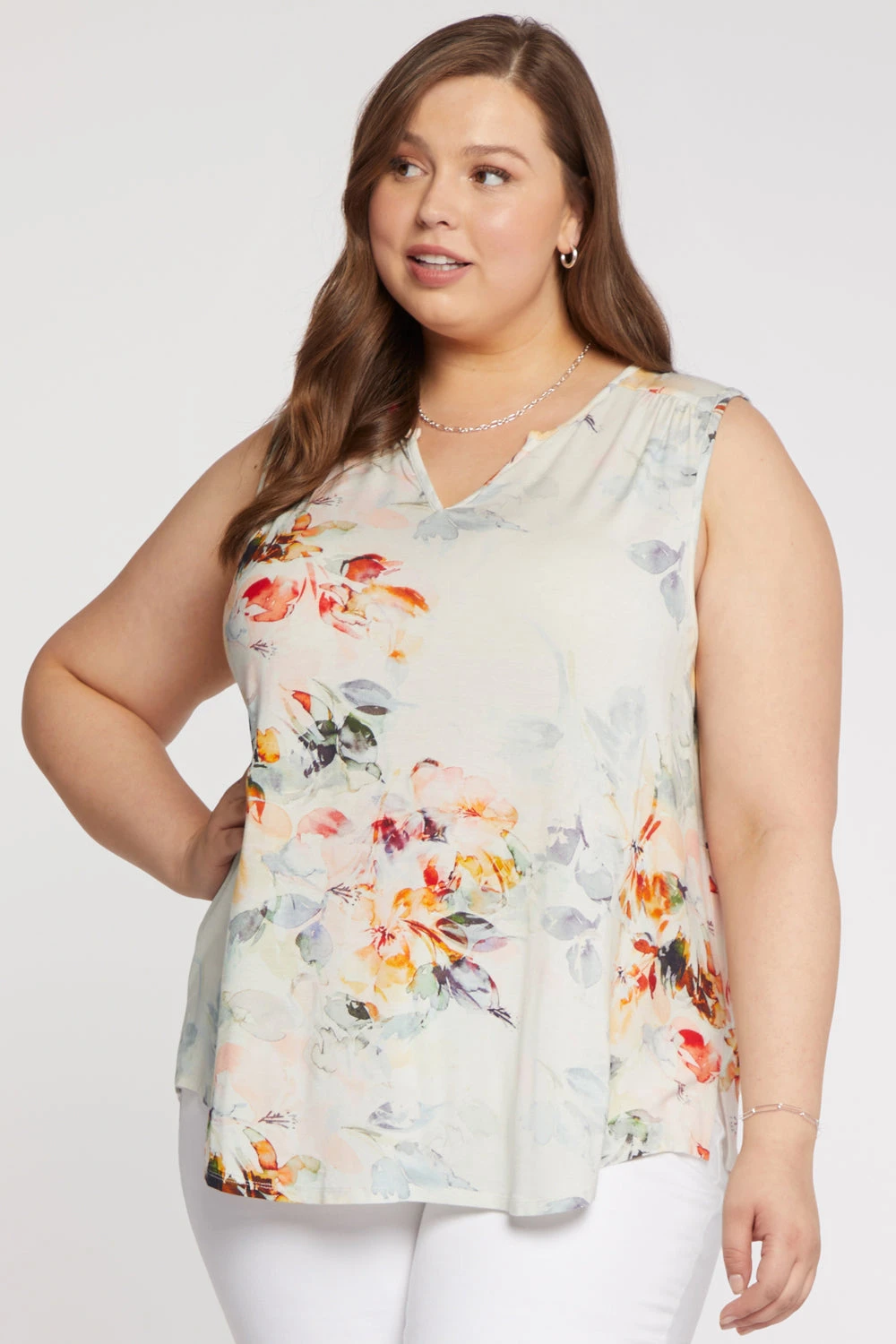 Sleeveless Perfect Tee In Plus Size - Printemps 4 Sleeveless Perfect Tee In Plus Size - Printemps - Image 4