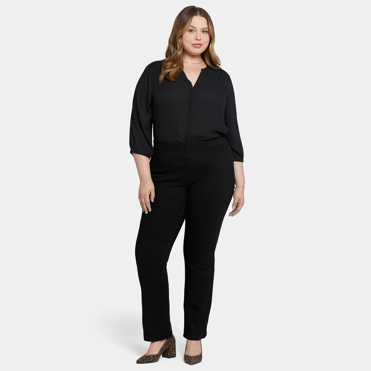 Bailey Relaxed Straight Pull-On Jeans In Plus Size - Black Rinse 7 Bailey Relaxed Straight Pull-On Jeans In Plus Size - Black Rinse - Image 7