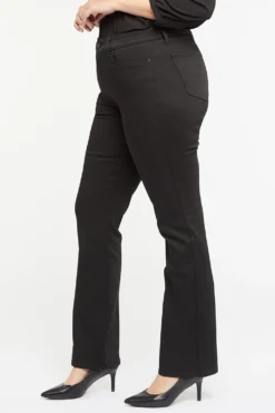 Marilyn Straight Jeans In Plus Size - Black Rinse 9 Marilyn Straight Jeans In Plus Size - Black Rinse -Nydj Apparel Shop WMICMS2299 BLKRI 3