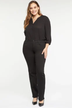 Marilyn Straight Jeans In Plus Size - Black Rinse 11 Marilyn Straight Jeans In Plus Size - Black Rinse -Nydj Apparel Shop WMICMS2299 BLKRI 5