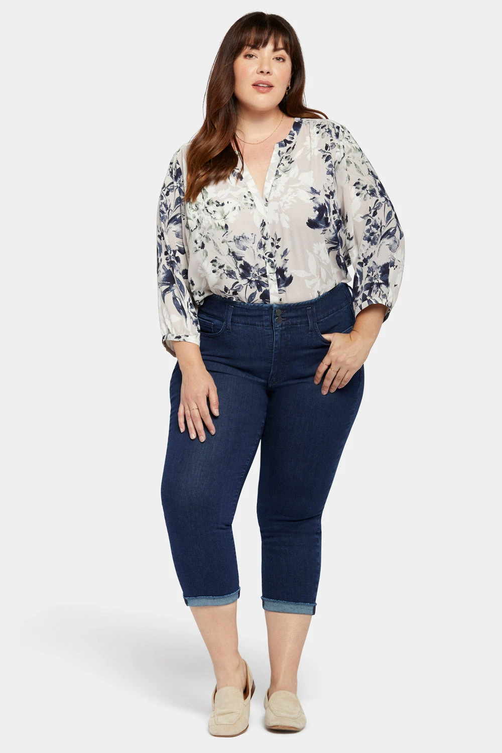 Chloe Capri Jeans In Plus Size - Mystique 4 Chloe Capri Jeans In Plus Size - Mystique - Image 4