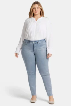Sheri Slim Jeans In Plus Size - Sparkling Lights