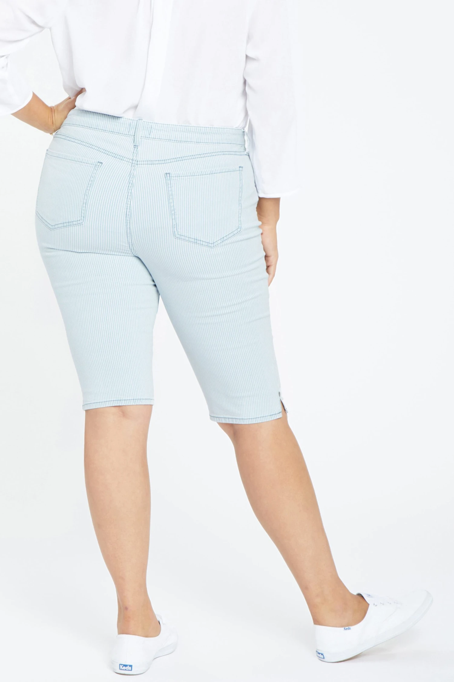 Capri Jeans In Plus Size - Rena Stripe 2 Capri Jeans In Plus Size - Rena Stripe - Image 2
