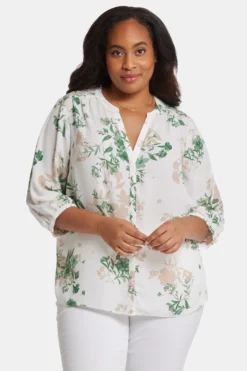 Pintuck Blouse In Plus Size - Alicia Glen