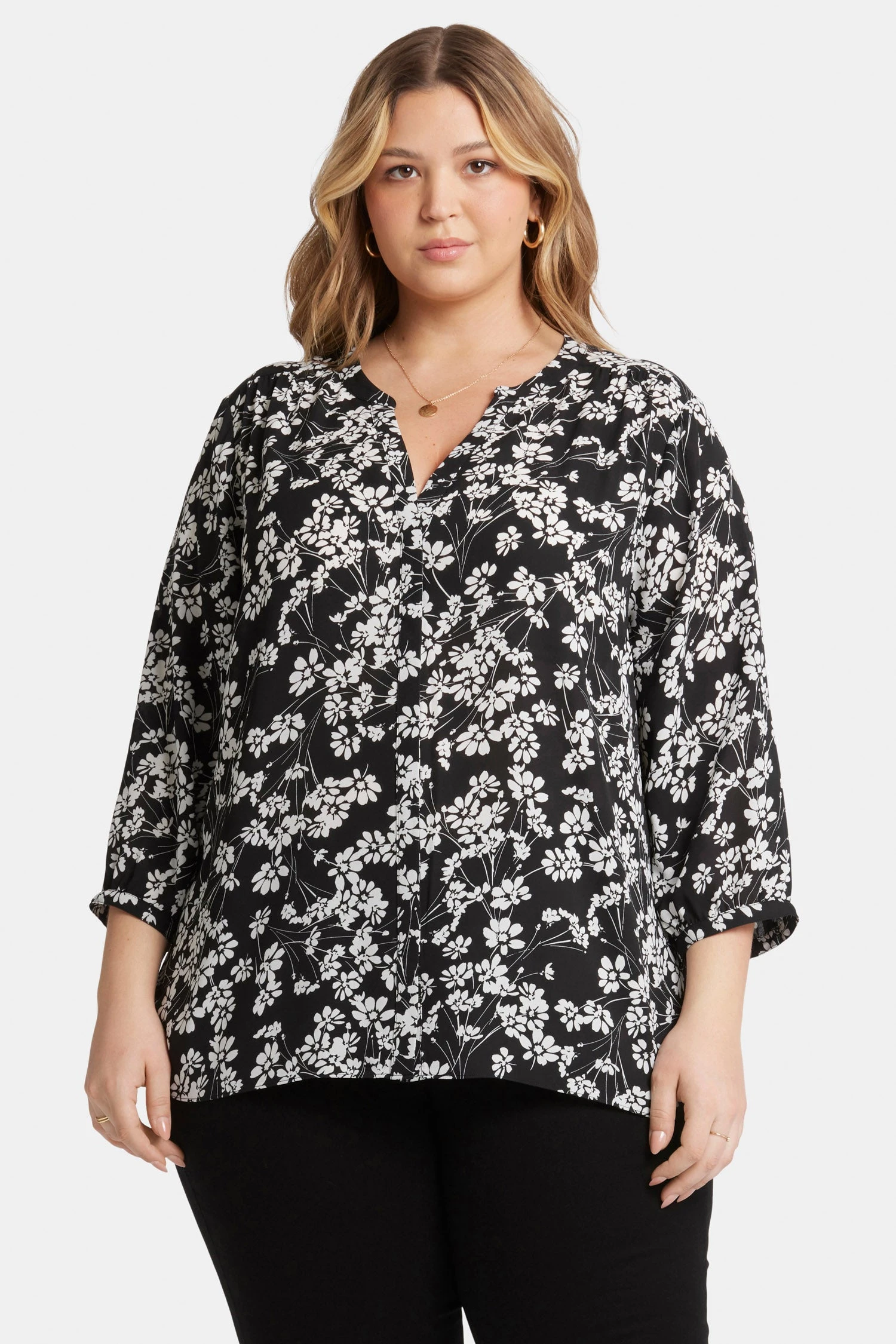 Pintuck Blouse In Plus Size - Stefania 4 Pintuck Blouse In Plus Size - Stefania - Image 4