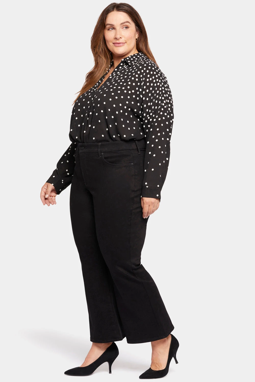 Waist-Match™ Julia Relaxed Flared Jeans In Plus Size - Black Rinse 5 Waist-Match™ Julia Relaxed Flared Jeans In Plus Size - Black Rinse - Image 5