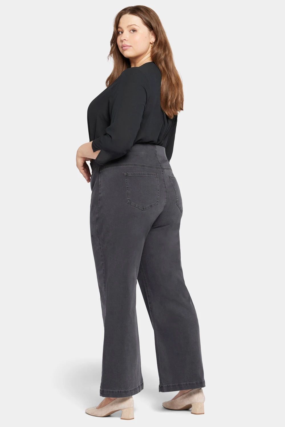 Pull-On Teresa Wide Leg Jeans In Plus Size - Sierra 6 Pull-On Teresa Wide Leg Jeans In Plus Size - Sierra - Image 6