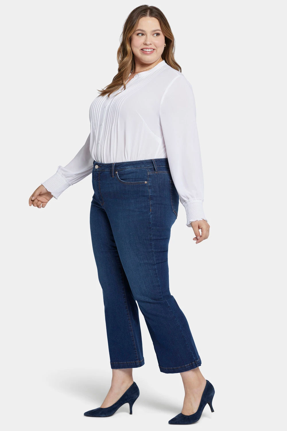 Relaxed Flared Jeans In Plus Size - Gold Coast 5 Relaxed Flared Jeans In Plus Size - Gold Coast - Image 5