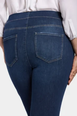 Pull-On Straight Jeans In Plus Size - Wonderland 12 Pull-On Straight Jeans In Plus Size - Wonderland -Nydj Apparel Shop WSHD8782 WNDLD 6