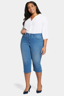 Waist-Matchâ„¢ Slim Straight Crop Jeans In Plus Size - Contented