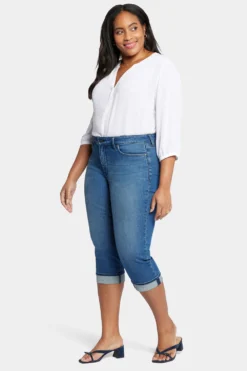 Marilyn Straight Crop Jeans In Plus Size - Windfall 11 Marilyn Straight Crop Jeans In Plus Size - Windfall -Nydj Apparel Shop WSUQCR2389 WNDFL 5 759e2694 9664 4158 b74b b227261676c5