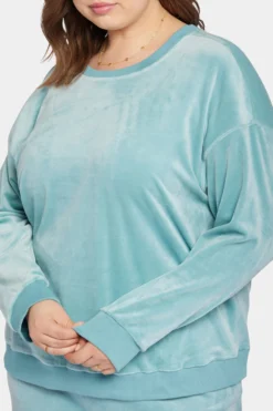Velour Basic Sweatshirt In Plus Size - Dutch Blue -Nydj Apparel Shop WVCP8267 DTCHB 6 b03c295a c4a8 40f4 ab7e fc9fccbae2de